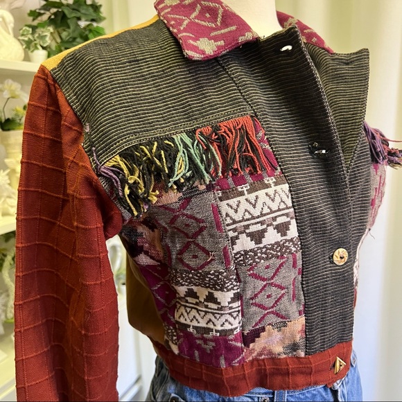 90s Passports by Pier 1 Imports Eclectic Fringe Patchwork Cropped Jacket - Picture 2 of 13
